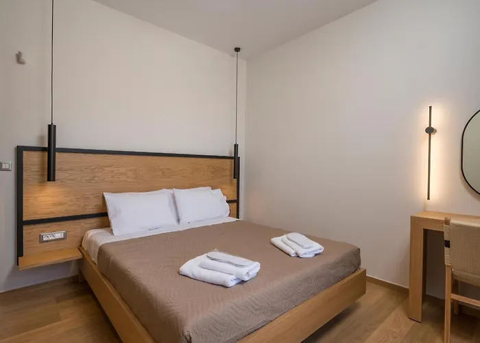 빌라 Wisdom - Elegant & Homely With Pool, Galatas *